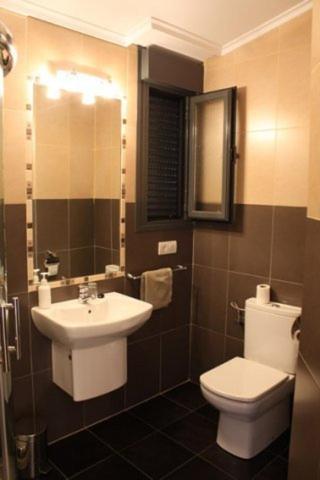 Albelda De Iregua Hostal Valle Del Iregua חדר תמונה