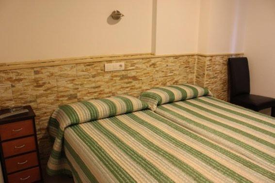 Albelda De Iregua Hostal Valle Del Iregua מראה חיצוני תמונה